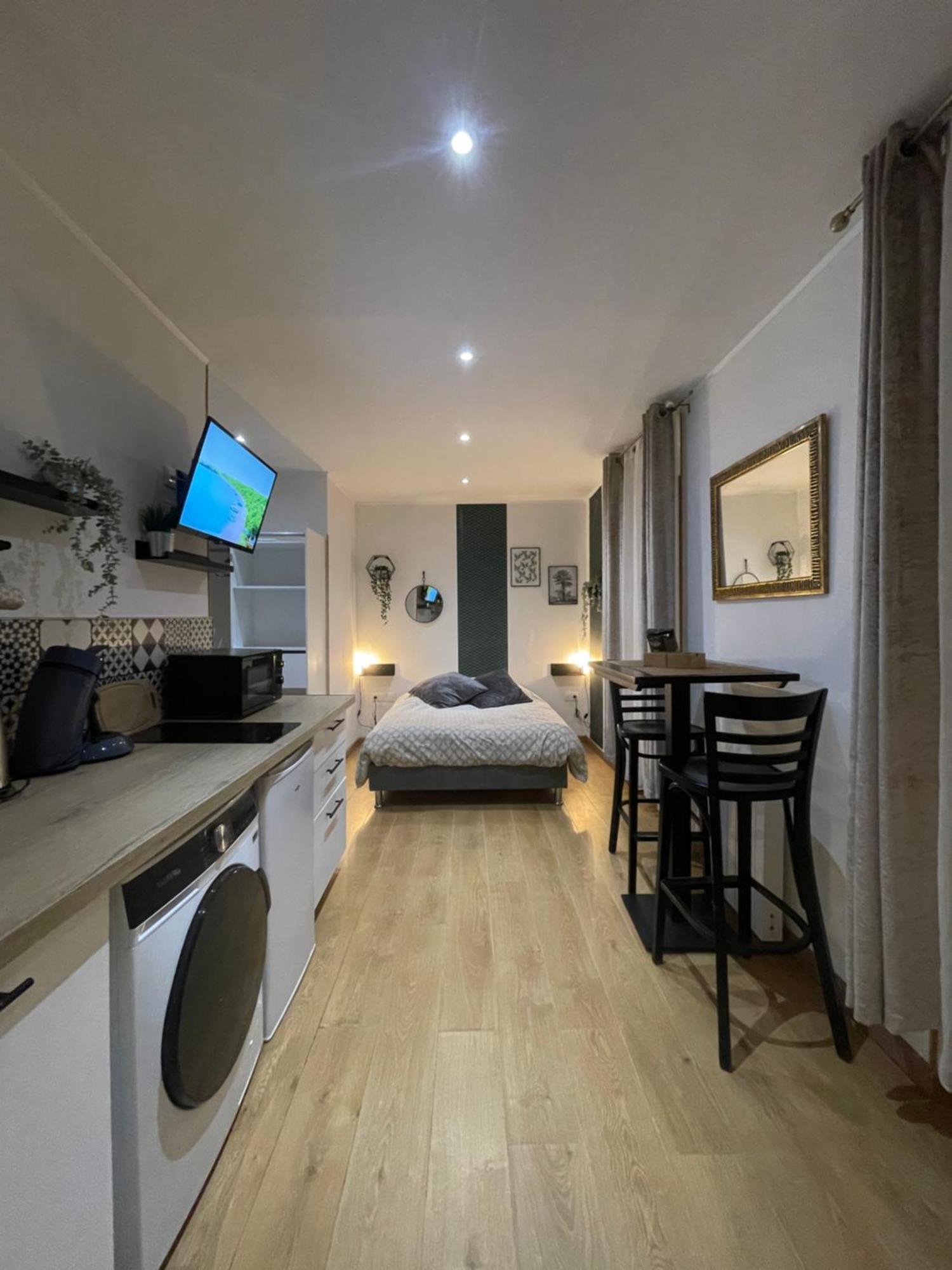 Ferienwohnung Velours & Balneo Saint-Nazaire  Exterior foto